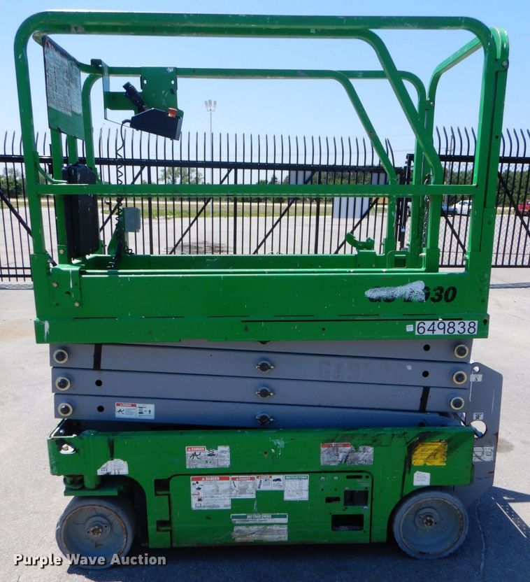 image for item DS5626 Genie GS1930  scissor lift