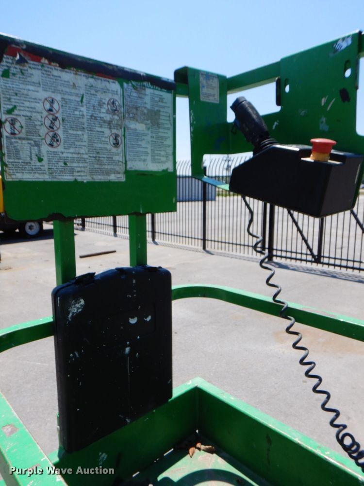 image for item DS5626 Genie GS1930  scissor lift