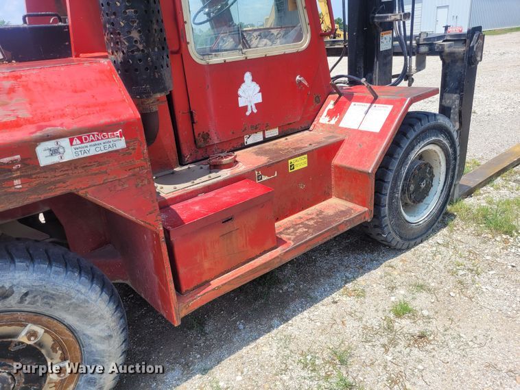 image for item FC9217 1991 Taylor TE180S  forklift