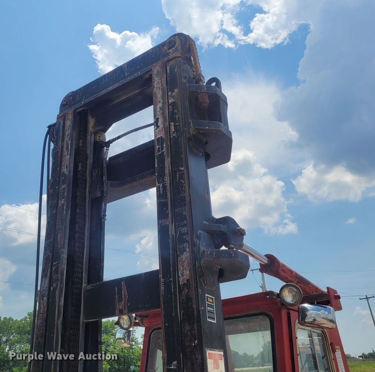 image for item FC9217 1991 Taylor TE180S  forklift