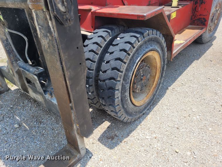 image for item FC9217 1991 Taylor TE180S  forklift