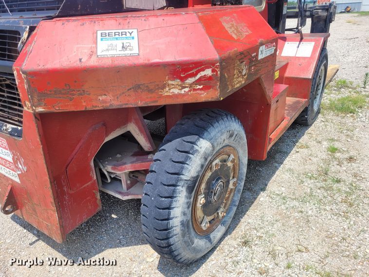 image for item FC9217 1991 Taylor TE180S  forklift