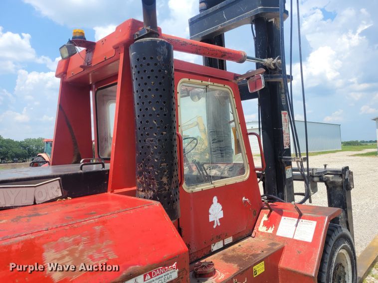 image for item FC9217 1991 Taylor TE180S  forklift