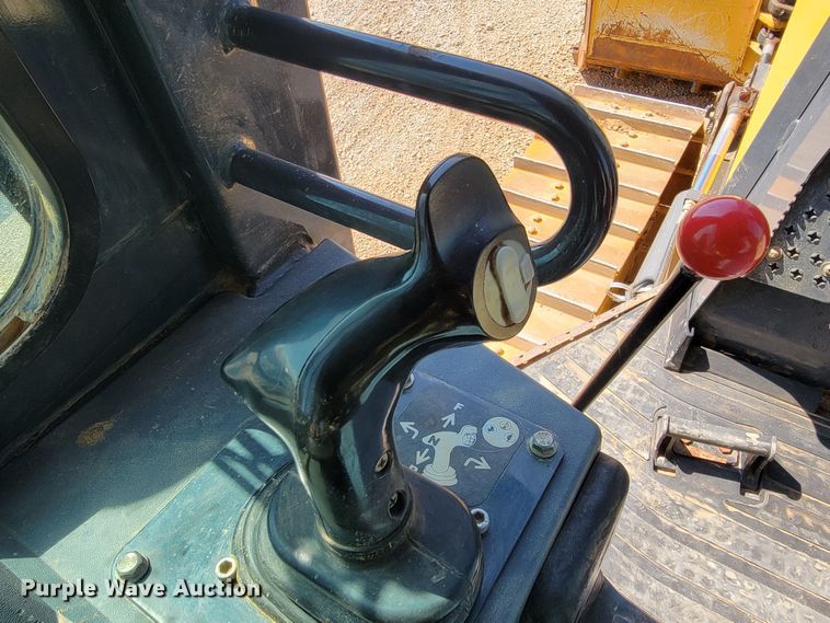 image for item HY9027 2016 John Deere 550K XLT  dozer