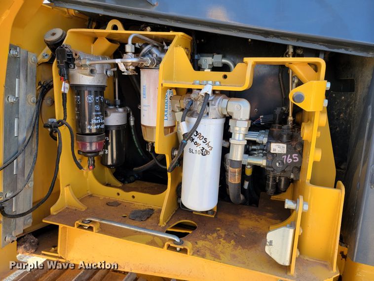 image for item HY9027 2016 John Deere 550K XLT  dozer