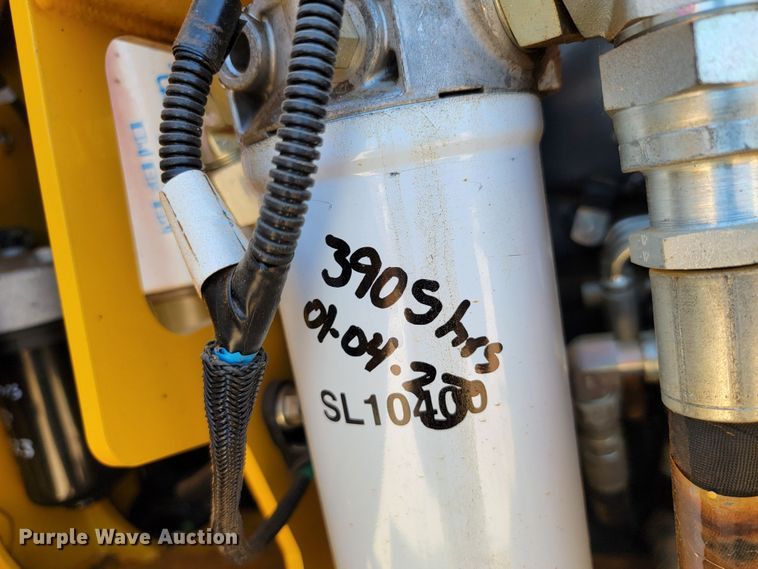 image for item HY9027 2016 John Deere 550K XLT  dozer