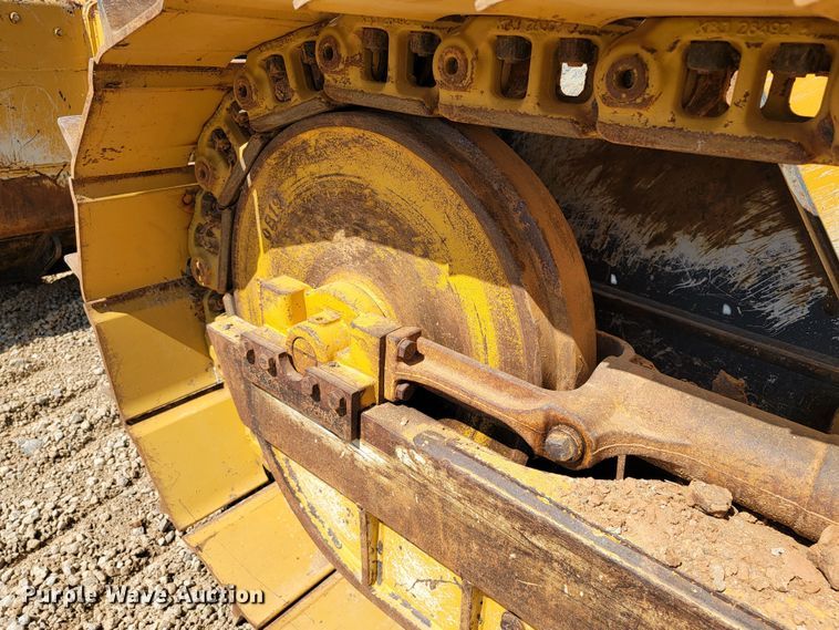 image for item HY9027 2016 John Deere 550K XLT  dozer