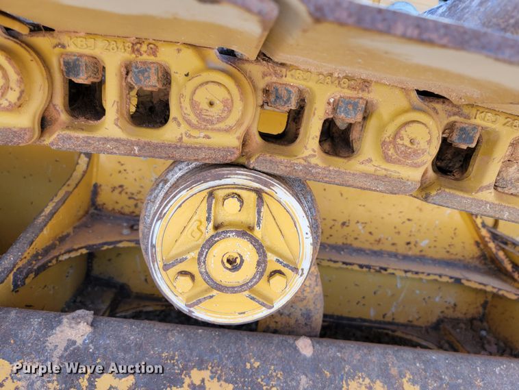 image for item HY9027 2016 John Deere 550K XLT  dozer