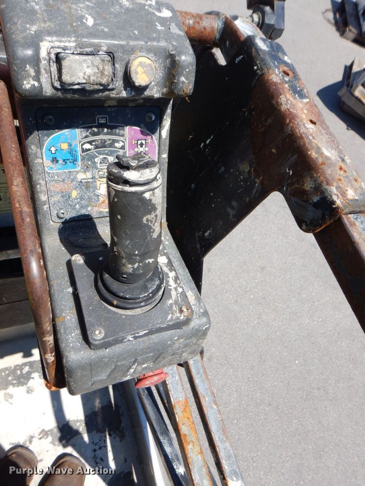 image for item IB9555 2014 JLG 20MVL  vertical lift