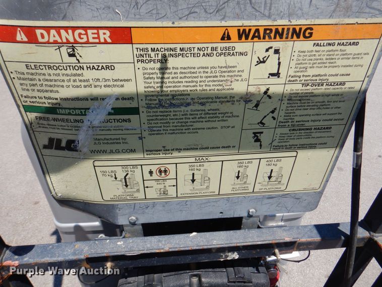 image for item IB9555 2014 JLG 20MVL  vertical lift