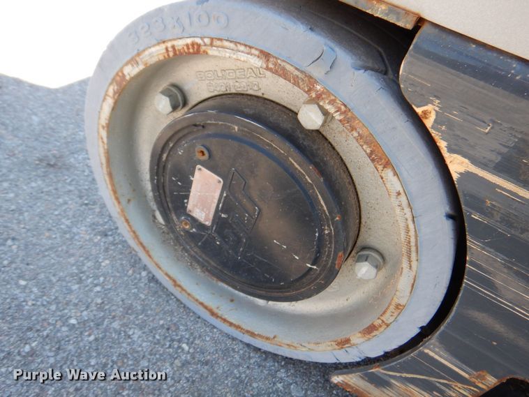 image for item IB9555 2014 JLG 20MVL  vertical lift