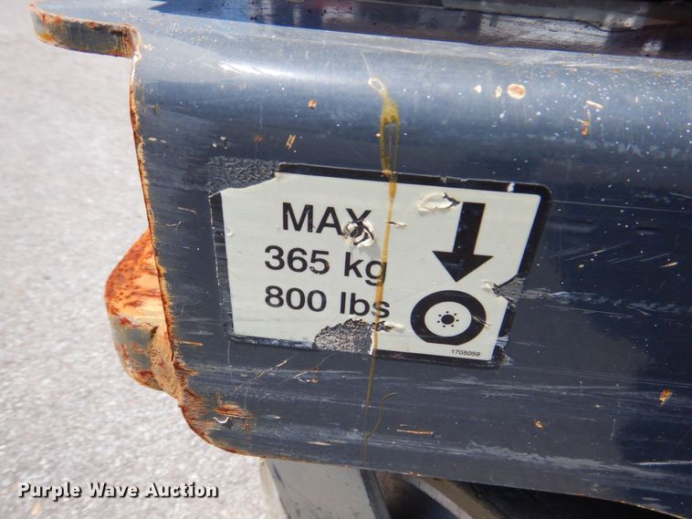 image for item IB9555 2014 JLG 20MVL  vertical lift