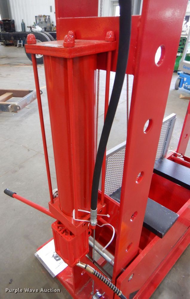 image for item IB9557 100 ton shop press