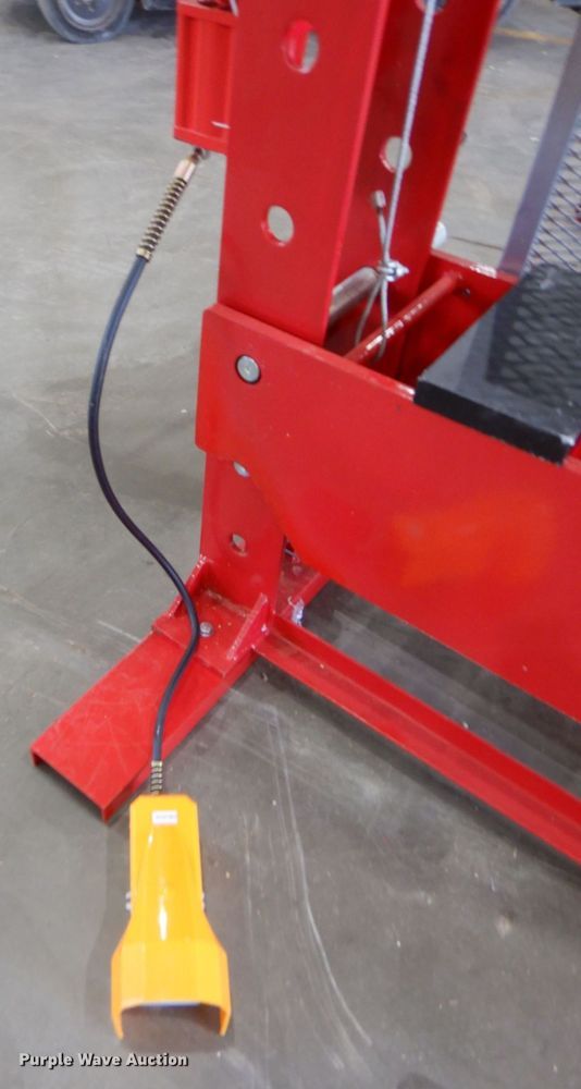 image for item IB9557 100 ton shop press