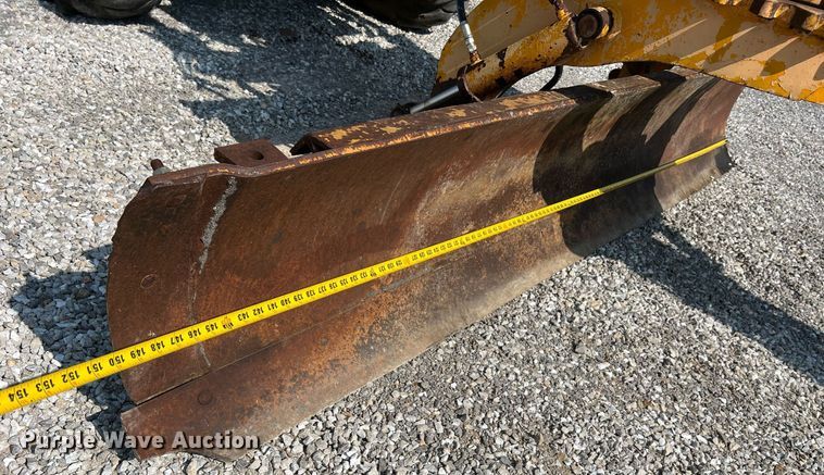 image for item II9182 1968 Champion 720 rigid frame motor grader