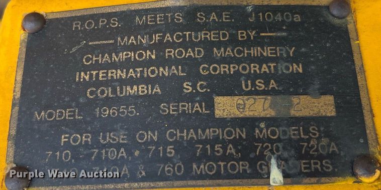 image for item II9182 1968 Champion 720 rigid frame motor grader