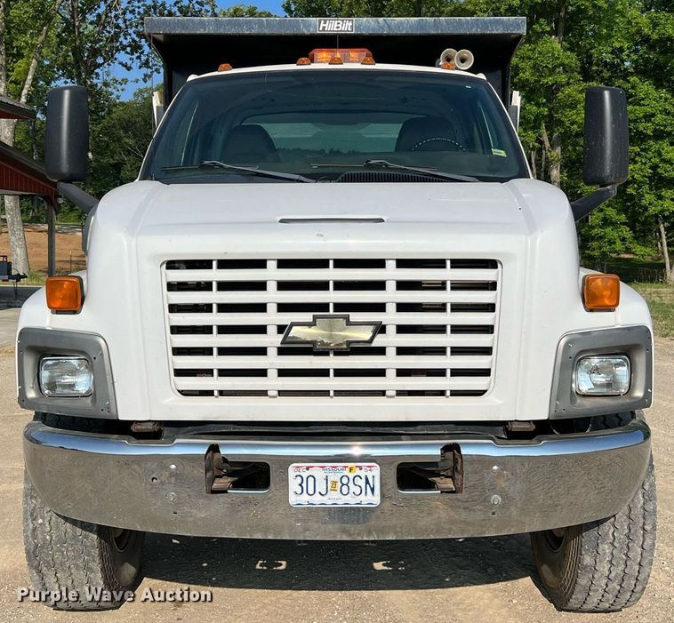 image for item II9200 2006 Chevrolet C8500  dump truck