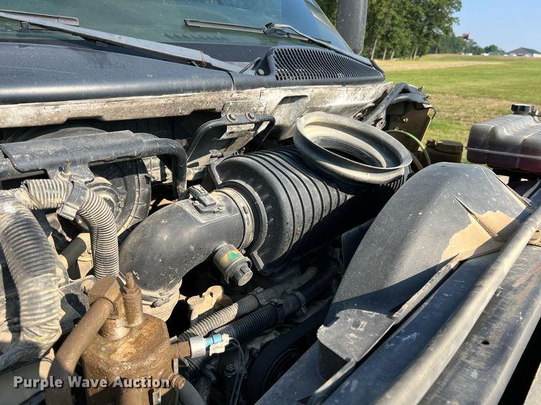 image for item II9200 2006 Chevrolet C8500  dump truck