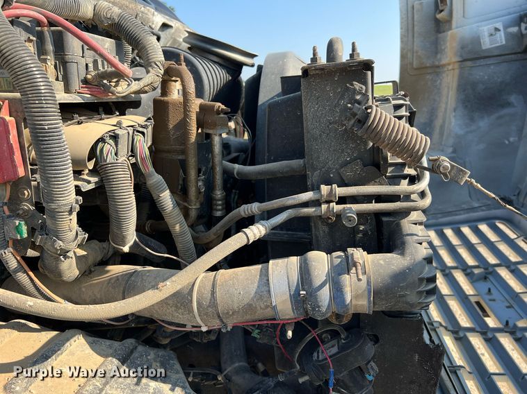 image for item II9200 2006 Chevrolet C8500  dump truck