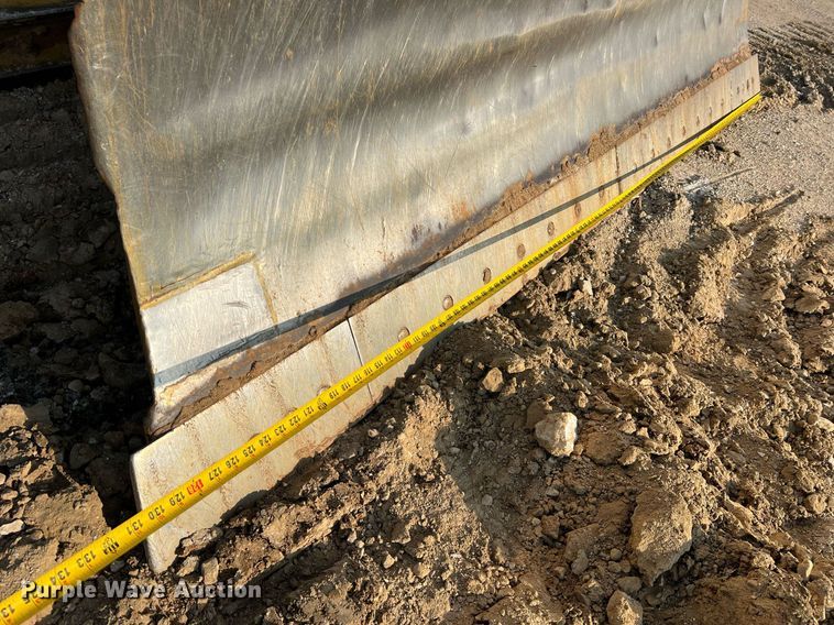 image for item II9201 2000 Caterpillar D6M XL  dozer