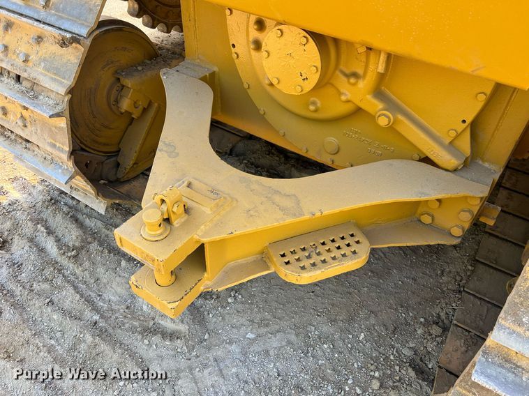 image for item II9201 2000 Caterpillar D6M XL  dozer