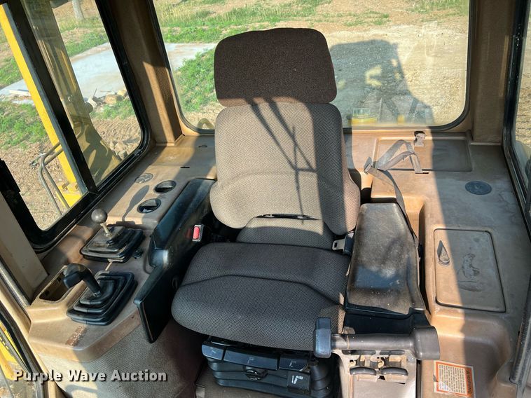image for item II9201 2000 Caterpillar D6M XL  dozer