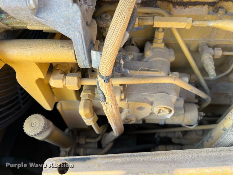 image for item II9201 2000 Caterpillar D6M XL  dozer