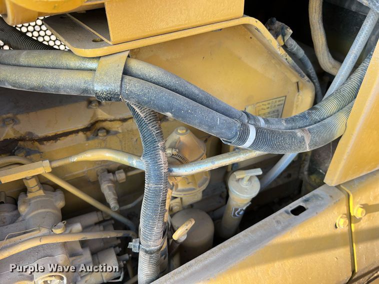 image for item II9201 2000 Caterpillar D6M XL  dozer