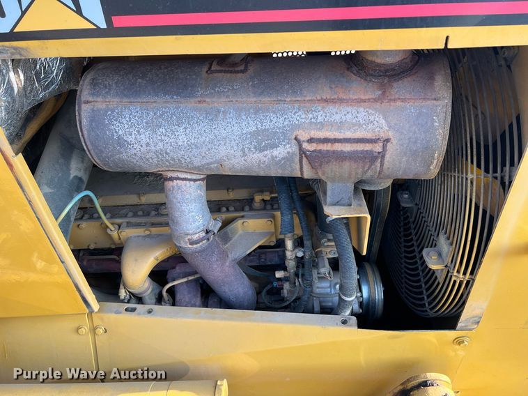 image for item II9201 2000 Caterpillar D6M XL  dozer