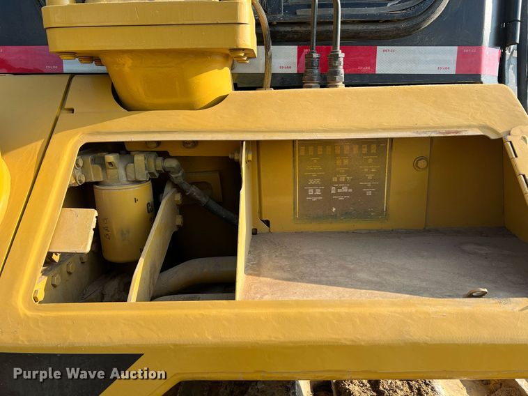 image for item II9201 2000 Caterpillar D6M XL  dozer