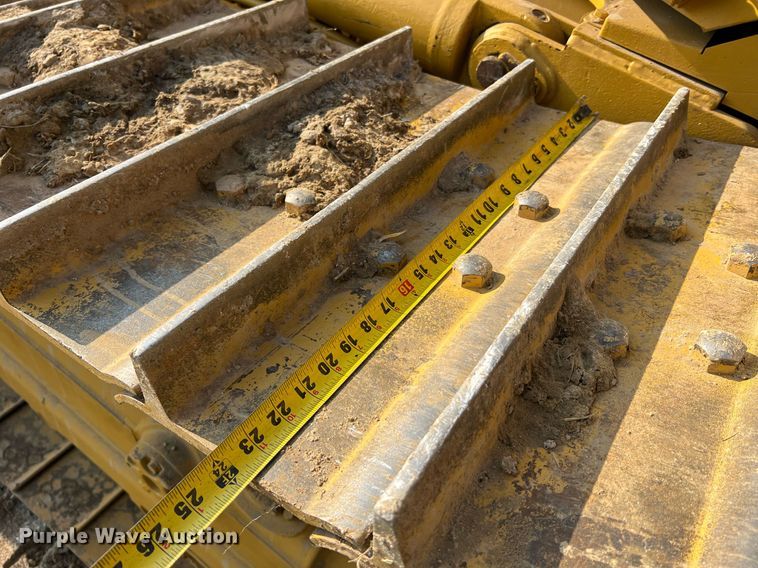 image for item II9201 2000 Caterpillar D6M XL  dozer