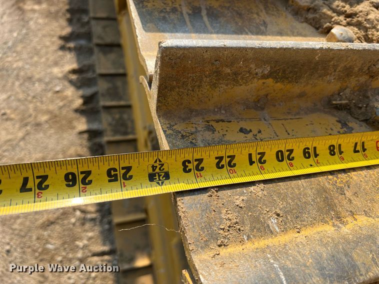 image for item II9201 2000 Caterpillar D6M XL  dozer