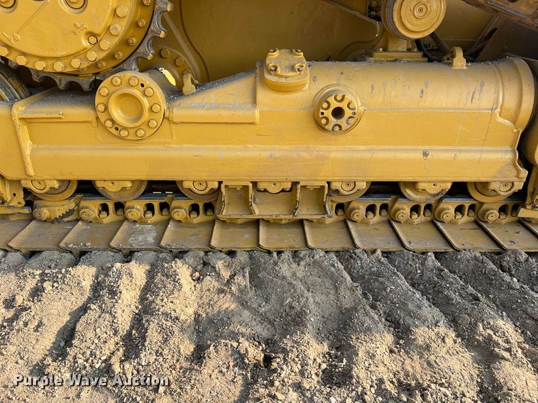 image for item II9201 2000 Caterpillar D6M XL  dozer