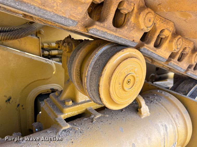 image for item II9201 2000 Caterpillar D6M XL  dozer