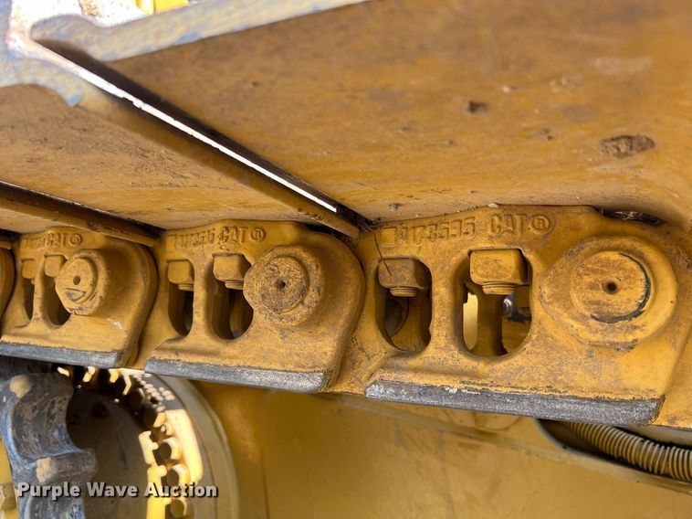 image for item II9201 2000 Caterpillar D6M XL  dozer