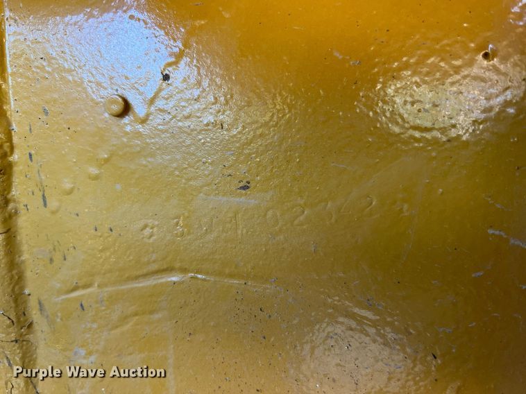 image for item II9201 2000 Caterpillar D6M XL  dozer