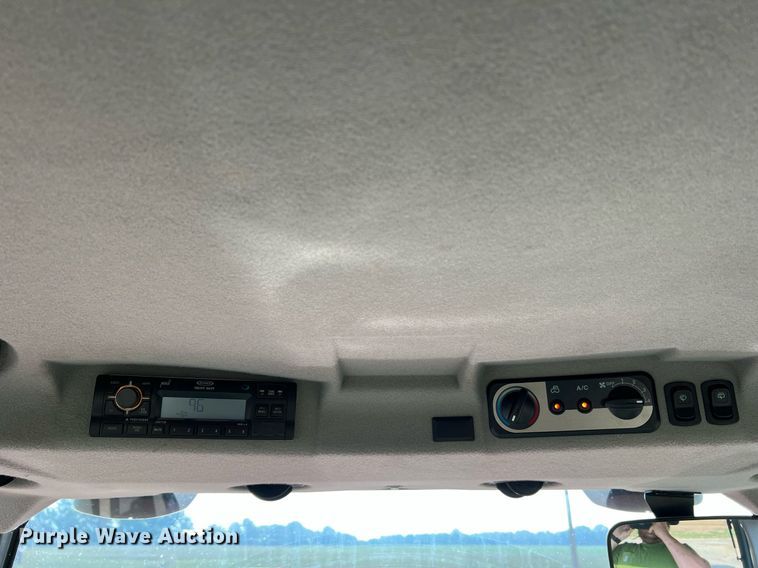 image for item II9202 Kubota MX6000  MFWD tractor