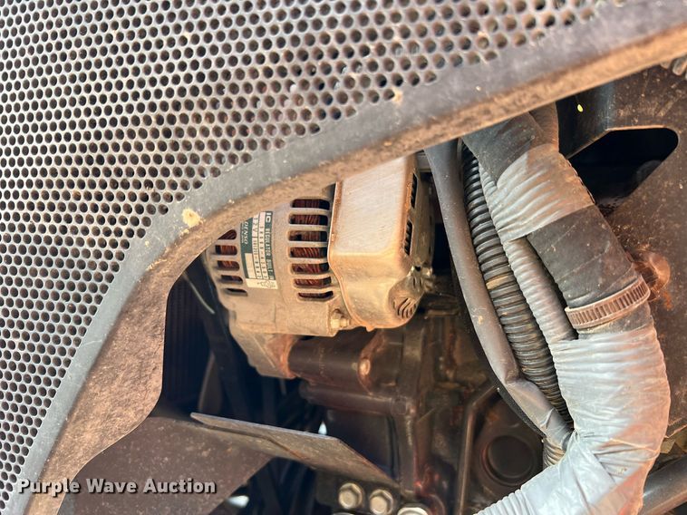 image for item II9202 Kubota MX6000  MFWD tractor