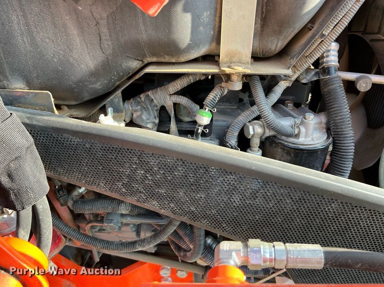 image for item II9202 Kubota MX6000  MFWD tractor