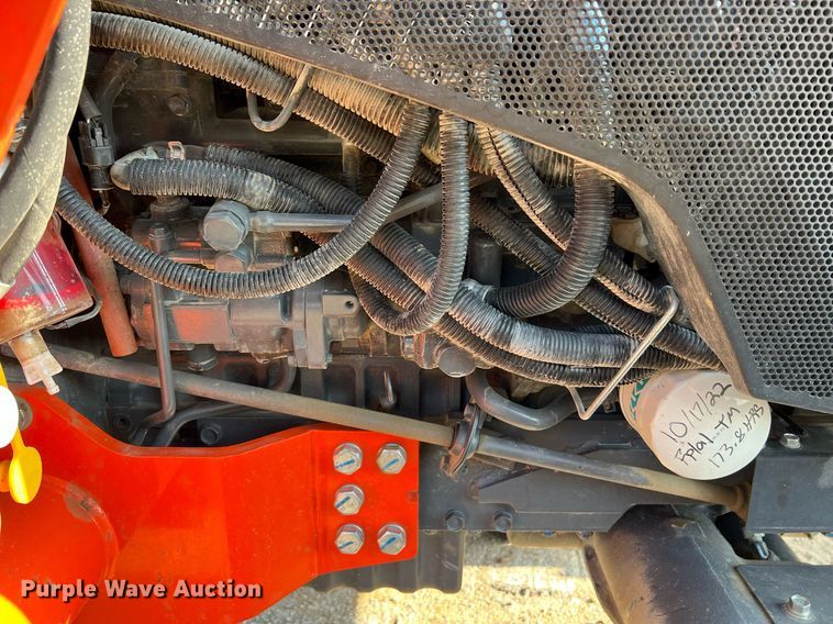 image for item II9202 Kubota MX6000  MFWD tractor