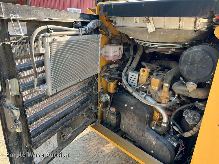 image for item II9203 2023 Caterpillar 289D3  tracked skid steer loader