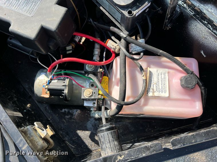 image for item II9204 2016 Big Tex 14LX-14BK7SIRPD  dump trailer