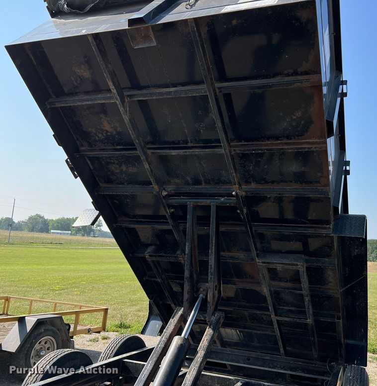image for item II9204 2016 Big Tex 14LX-14BK7SIRPD  dump trailer