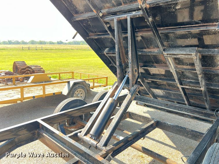 image for item II9204 2016 Big Tex 14LX-14BK7SIRPD  dump trailer