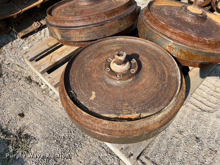 image for item II9206 Caterpillar  undercarriage parts