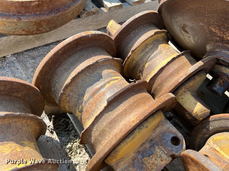 image for item II9206 Caterpillar  undercarriage parts
