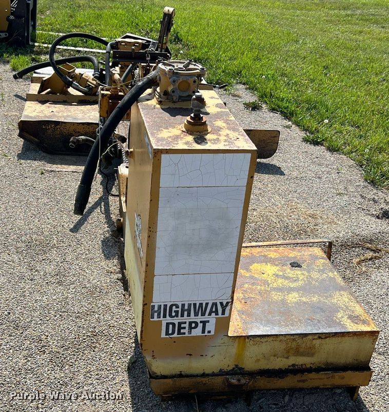 image for item II9207 Tiger TM-60  side boom rotary mower