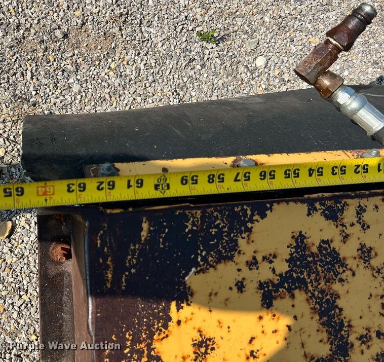 image for item II9207 Tiger TM-60  side boom rotary mower