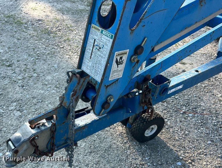 image for item II9210 2000 Genie TMZ-34/19  boom lift