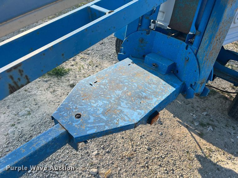 image for item II9210 2000 Genie TMZ-34/19  boom lift